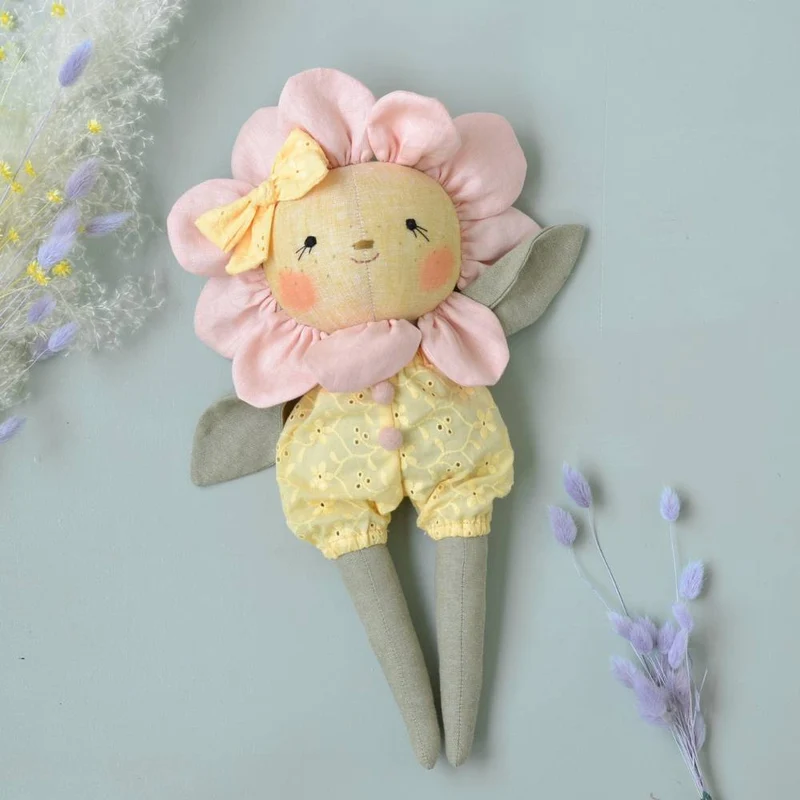 Patron de couture PDF | Poupée Fleur | Mes Petites Lunes | Français seulement