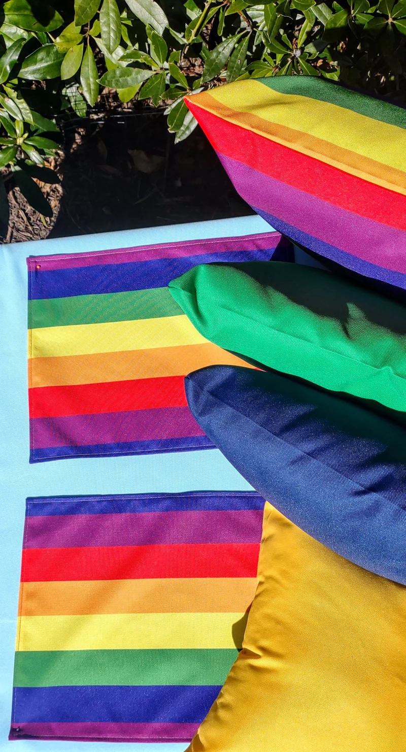 Rainbow Garden Table Set – Tablecloth, 4 Cushion Covers and Place mats | Perfect for Garden Parties, Weddings & Kids' Events