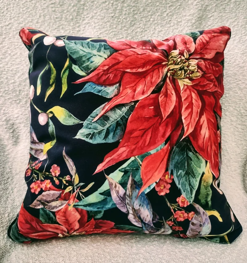 Christmas Poinsettia Velvet Cushion Cover 50x50cm