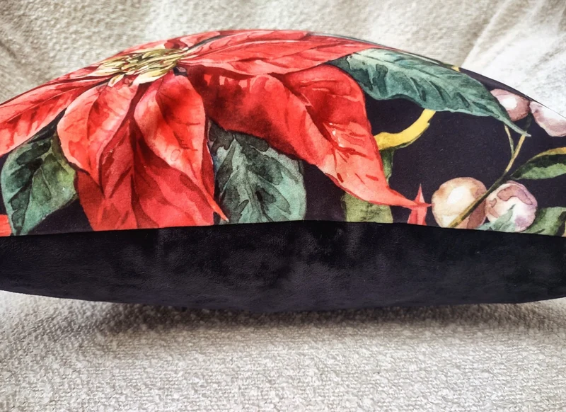 Christmas Poinsettia Velvet Cushion Cover 50x50cm