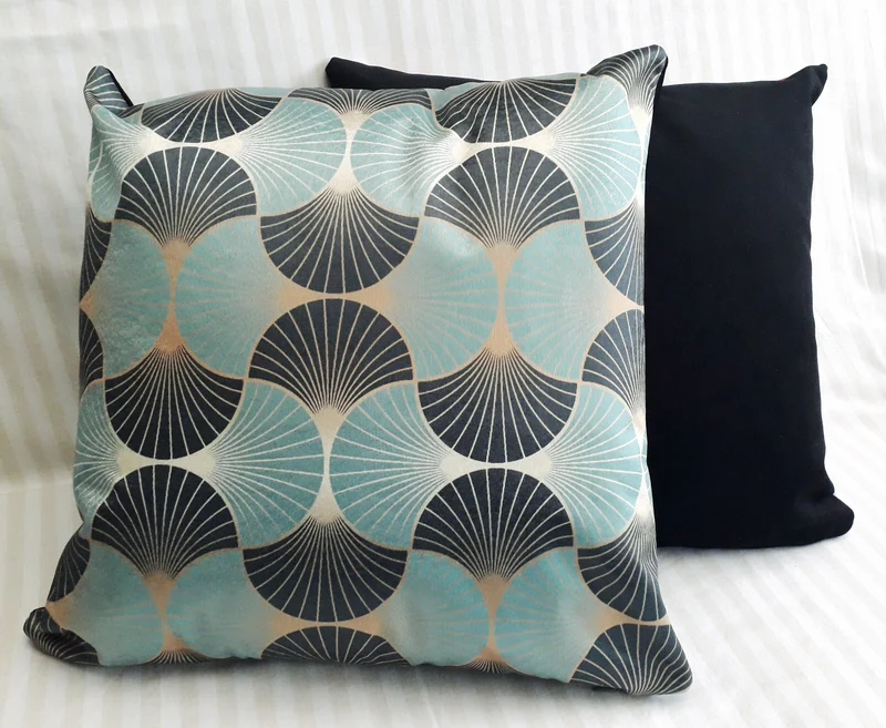 Blue Art Deco Decorative Cushion 40x40cm+