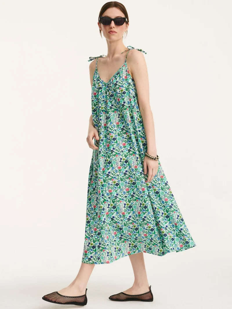 Max Dress