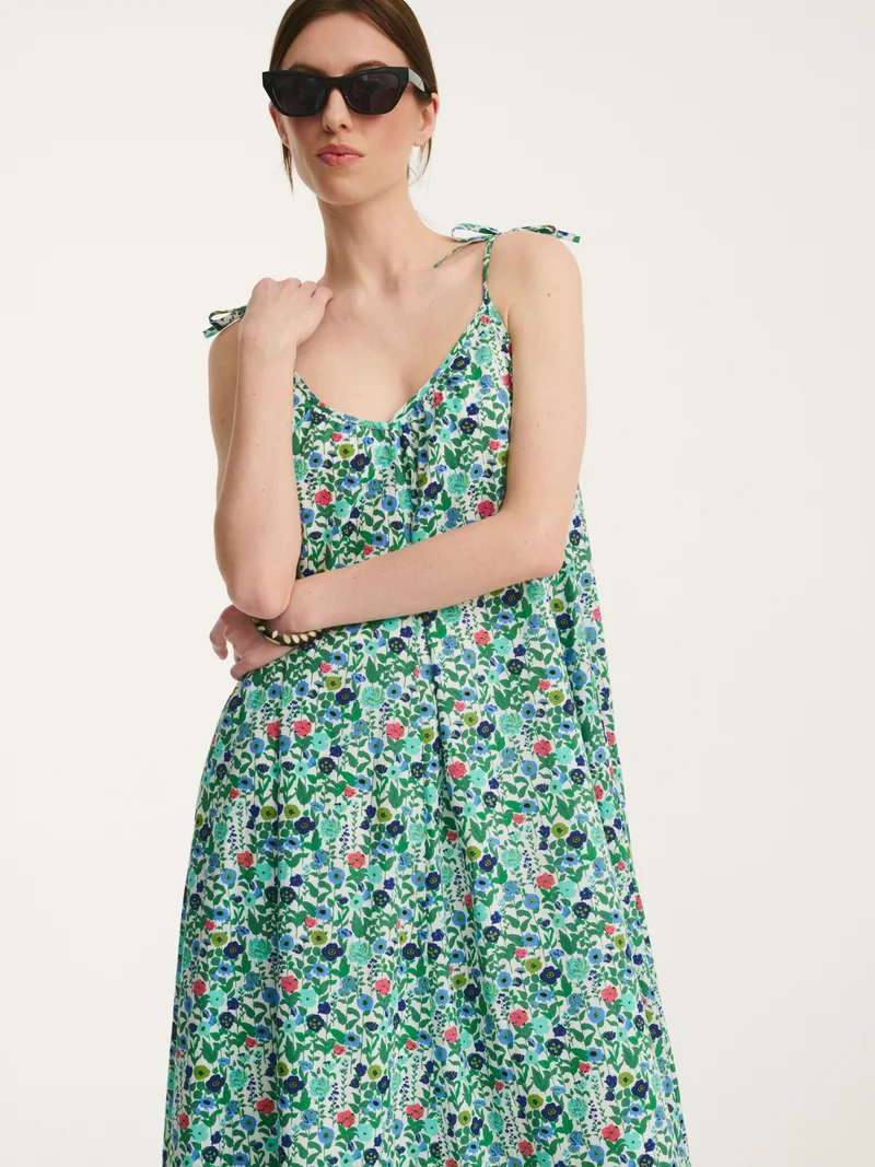 Max Dress
