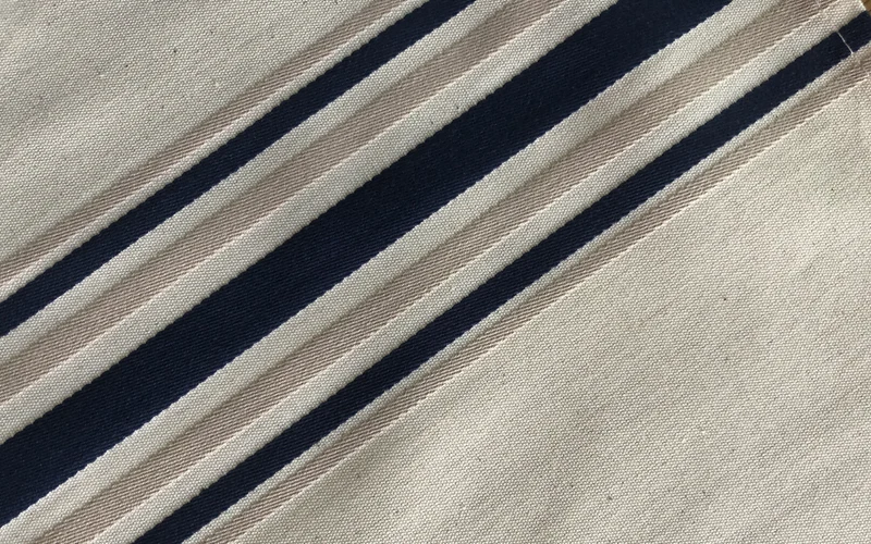 TORCHON "PAYS BASQUE" - Rayures marines - Sans broderie