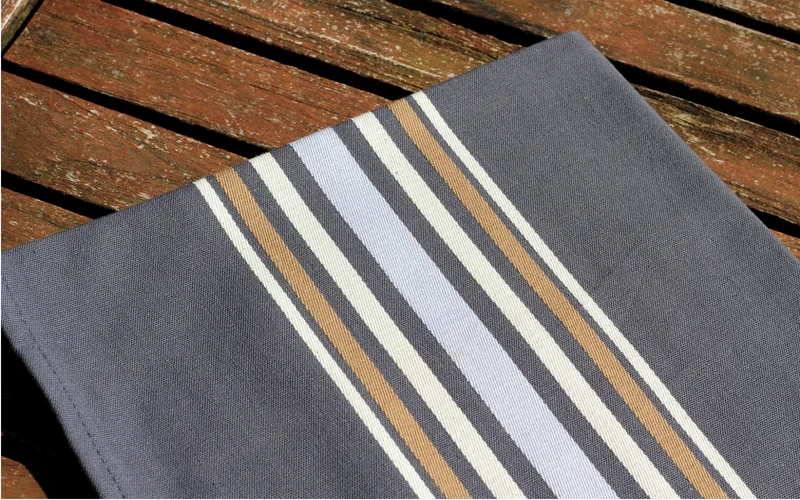 SERVIETTE "CARLA"