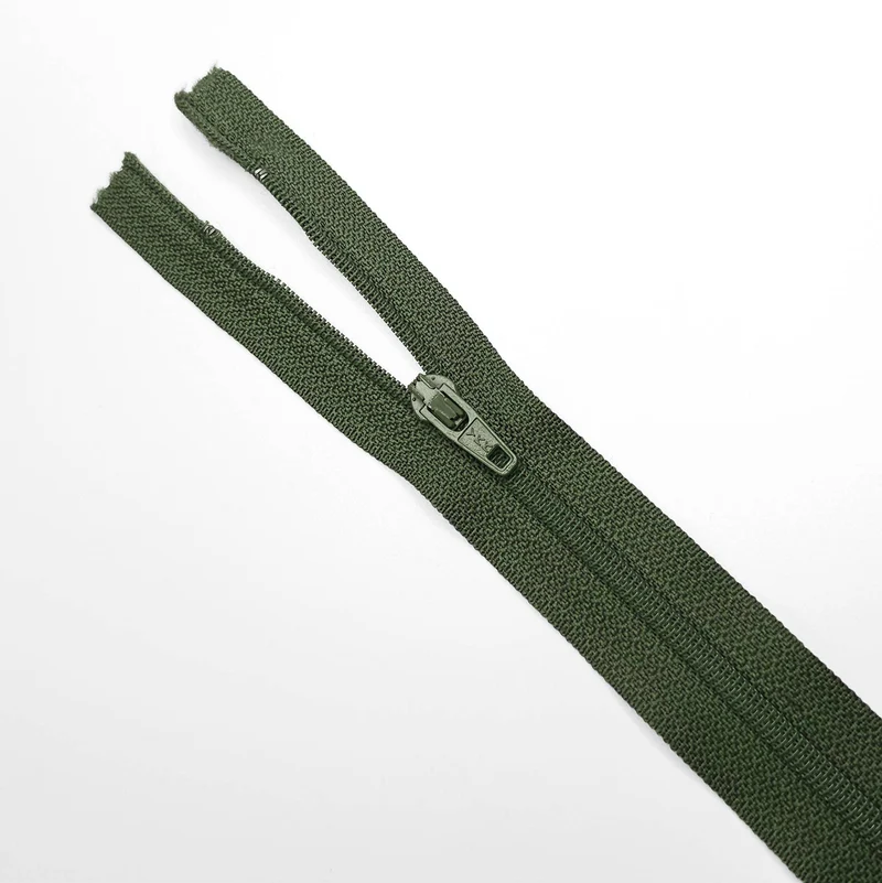 YKK | Fermeture éclair À Bout Fermé | Spirale | Vert | #2 | 6 3/4'' - 17 cm | SS274 - SS294