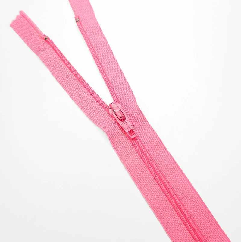 YKK | Fermeture éclair à bout fermé | Spirale | #2 | 6 3/4'' - 17 cm | SS236 - SS247