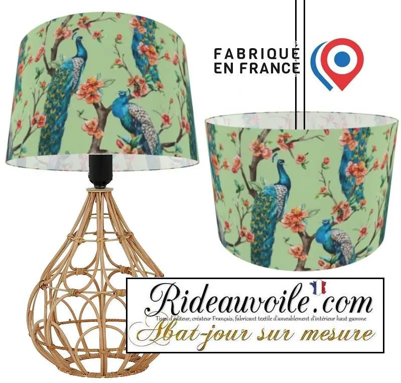 Architecte designer abat-jour sur mesure tissu vert motif feuilles Fleurs oiseaux paons