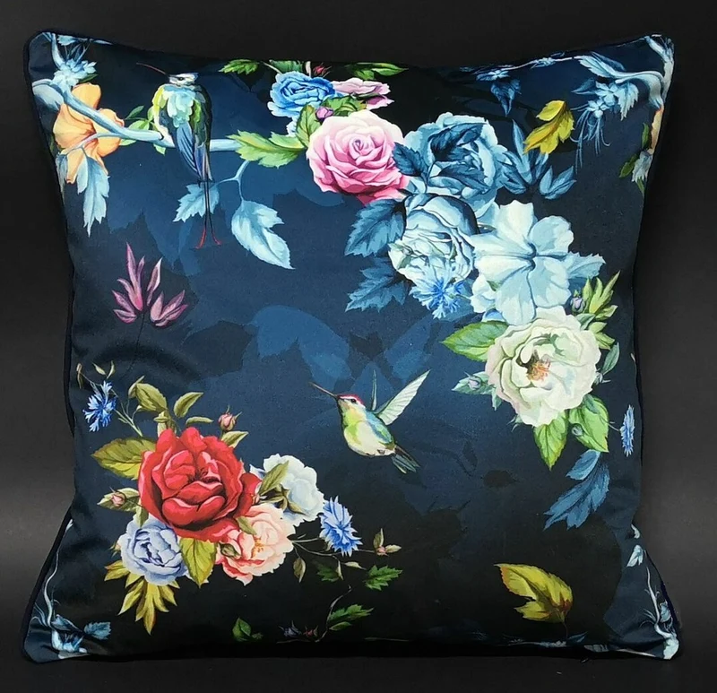 Humingbird Decorative Cushion 45x45cm+