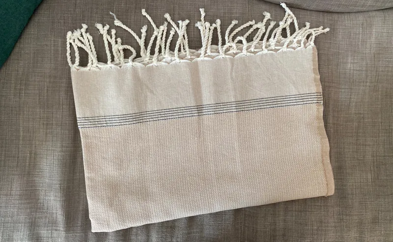 FOUTAS À FRANGES - Beige