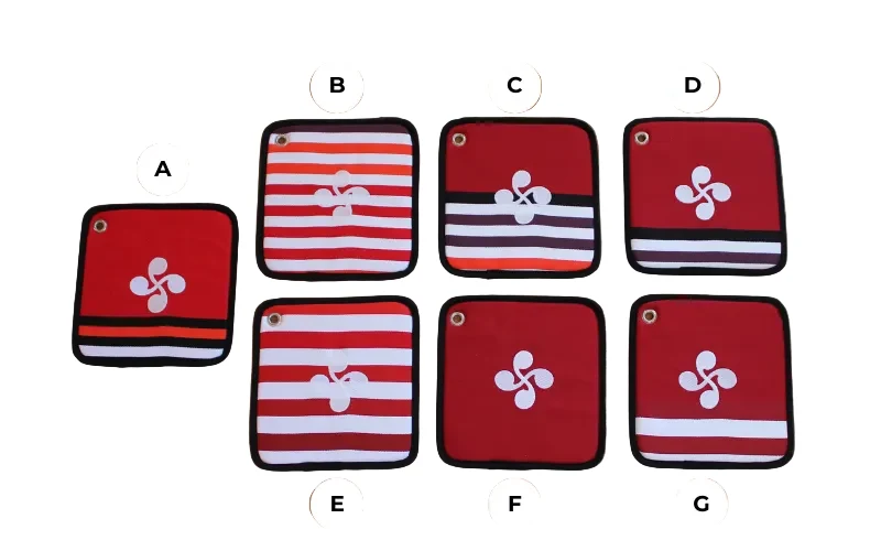 MANIQUE DE CUISINE "BIARRITZ" - broderie croix basque