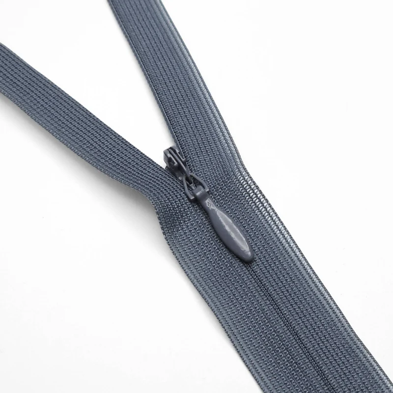 YKK | Fermeture Éclair Invisible à Bout Fermé | #2 | 22 1/2'' - 57 cm