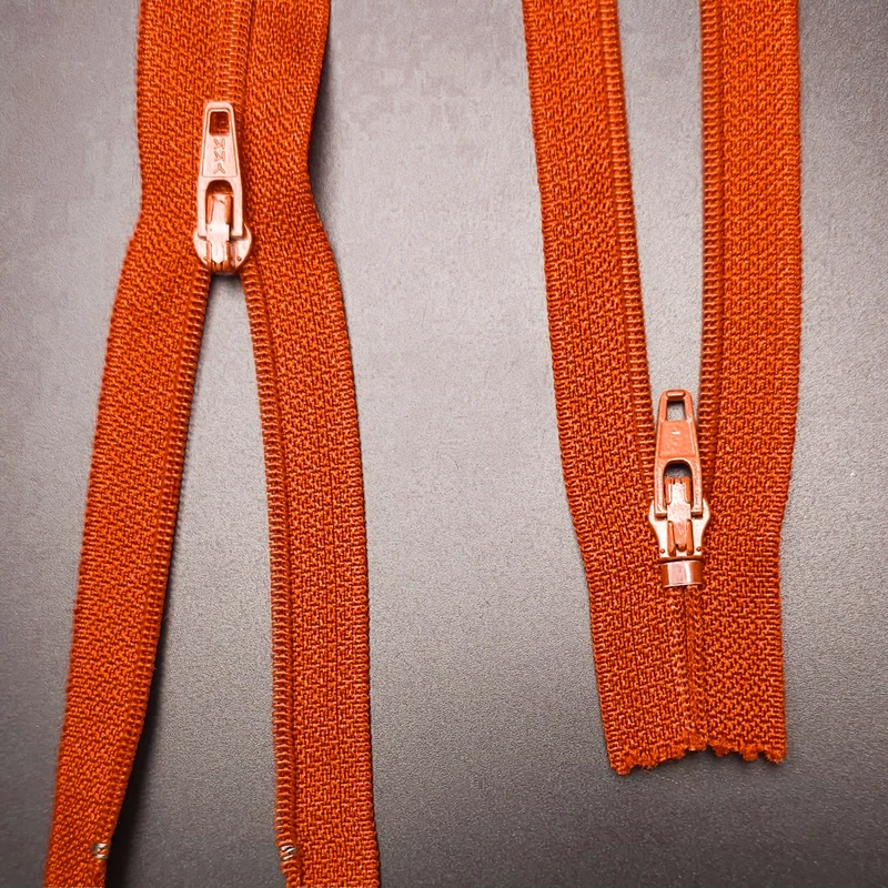 Fermeture Éclair Spirale à Bout Fermé #3 | 19" / 49 cm