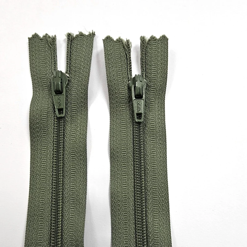 Fermeture éclair spirale à bout fermé #2.5 | 6.5" - 16.5 cm