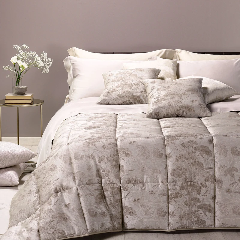 Trapunta in Raso Jacquard Radiosa Dreaming Floreale