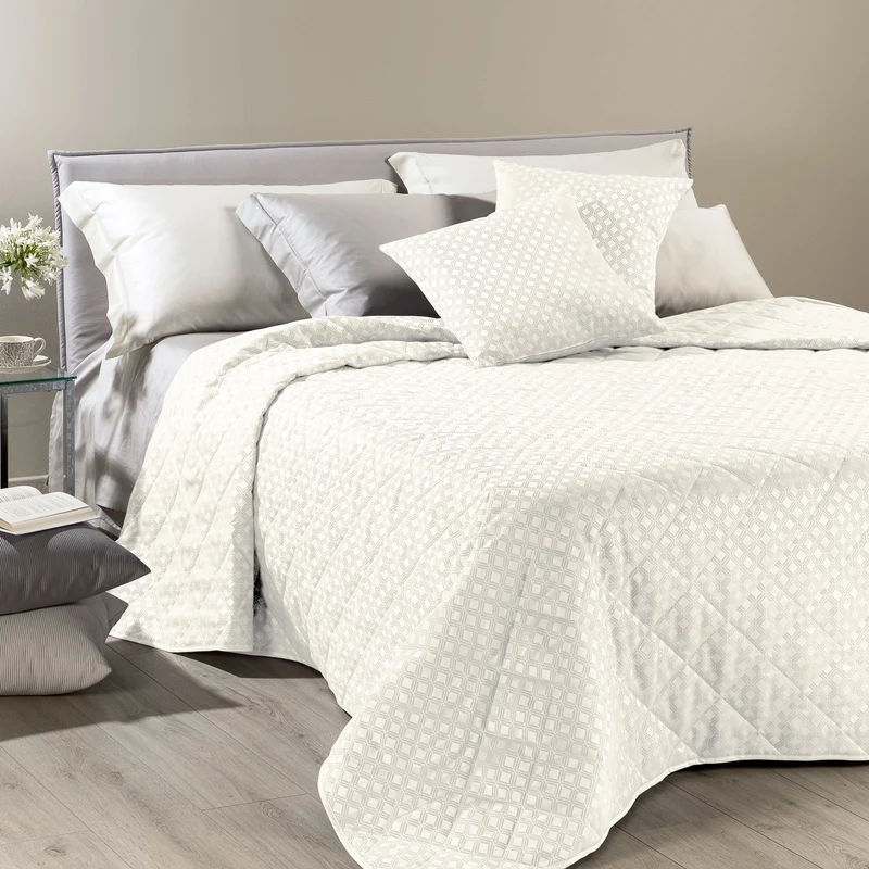 Copriletto Trapuntato in Raso Jacquard Rich Dreaming Shabby Chic
