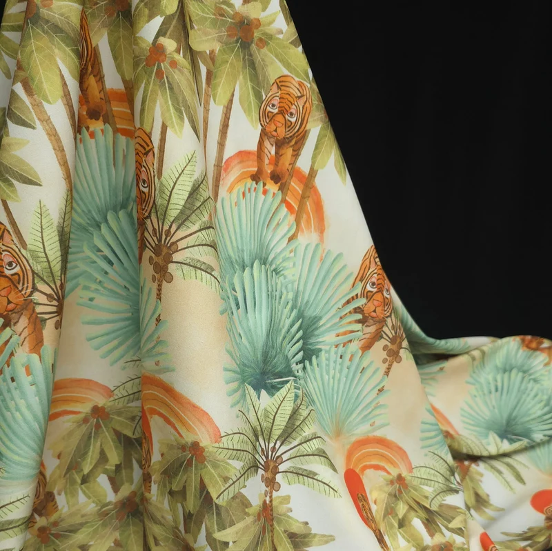 Tissu Boardshort Deadstock de Designer | Tigres Tropicaux