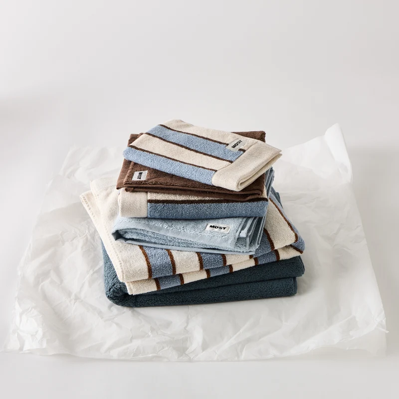Serviette de bain • Rayures bleues