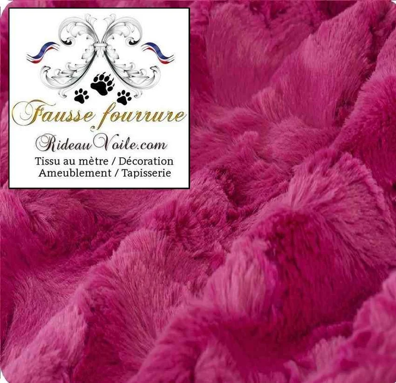 Architecture rénovation intérieur Villa Montagne Chalet Fausse fourrure rose fuchsia