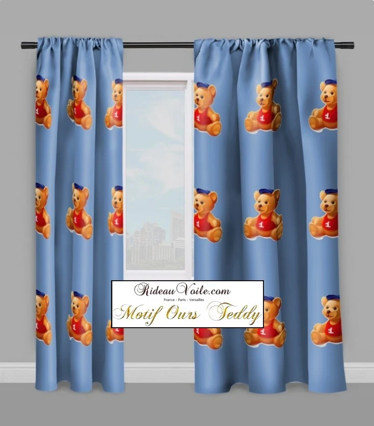 Agencement déco chambre enfant bébé tissu mètre rideau couette motif animal ourson