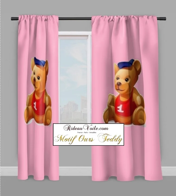Design pour chambre enfant bébé décoration tissu mètre rideau couette motif ourson