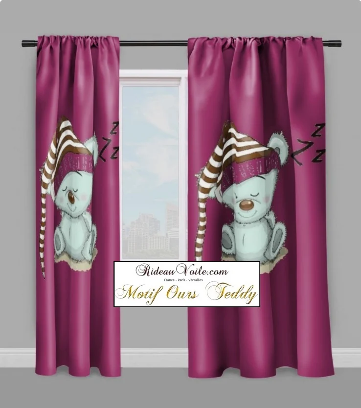 Décoratrice ambiance chambre tissu enfant bébé motif ourson mètre rideau couette