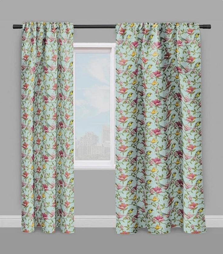 Tissu ameublement mètre motif fleurs feuilles oiseaux branches rideau couette bleu