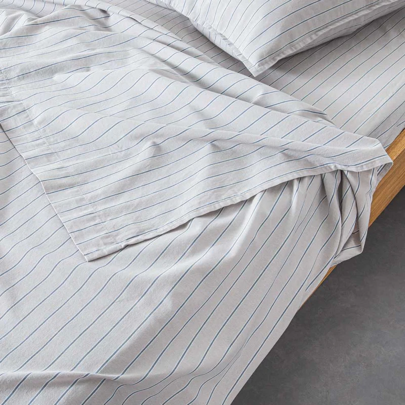 Drap plat en percale de coton lavé 300 fils • Rayures Bleues