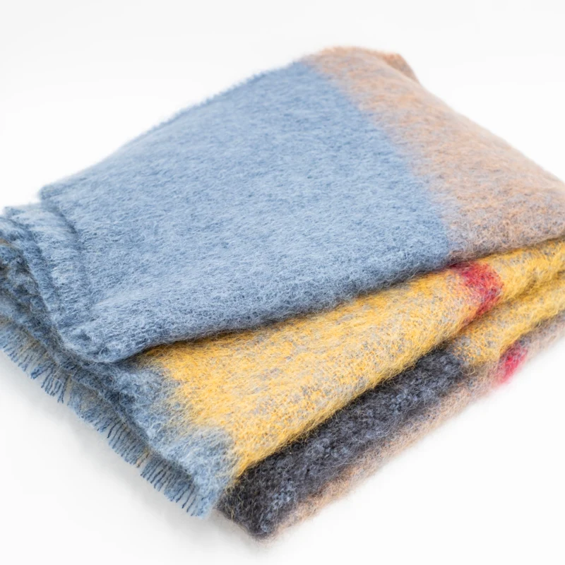 Plaid en mohair - 135 × 200 cm