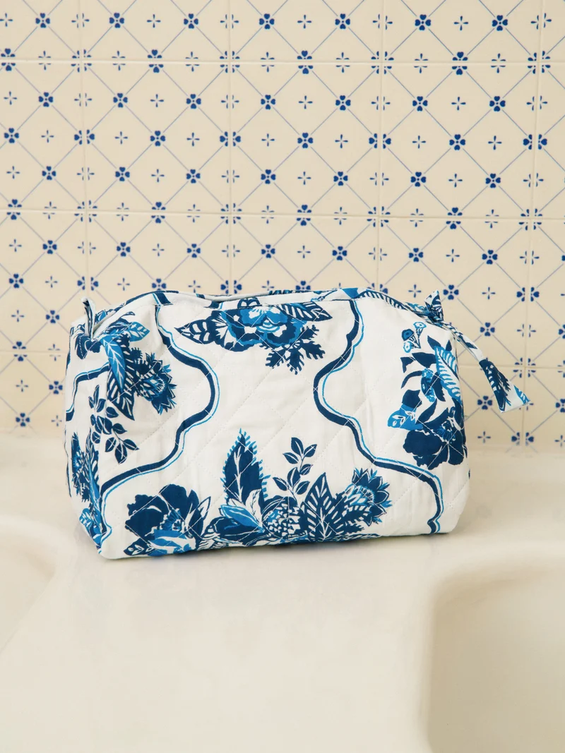 Trousse de toilette matelassée ronde