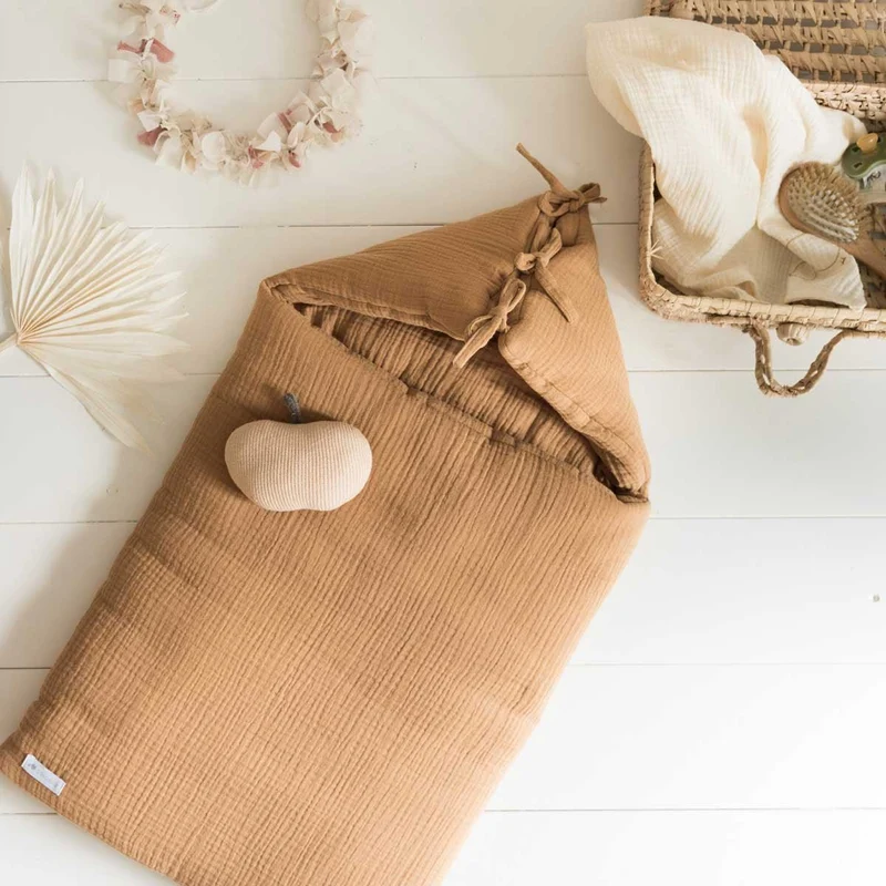 Nid d'ange bébé en gaze de coton CAMEL