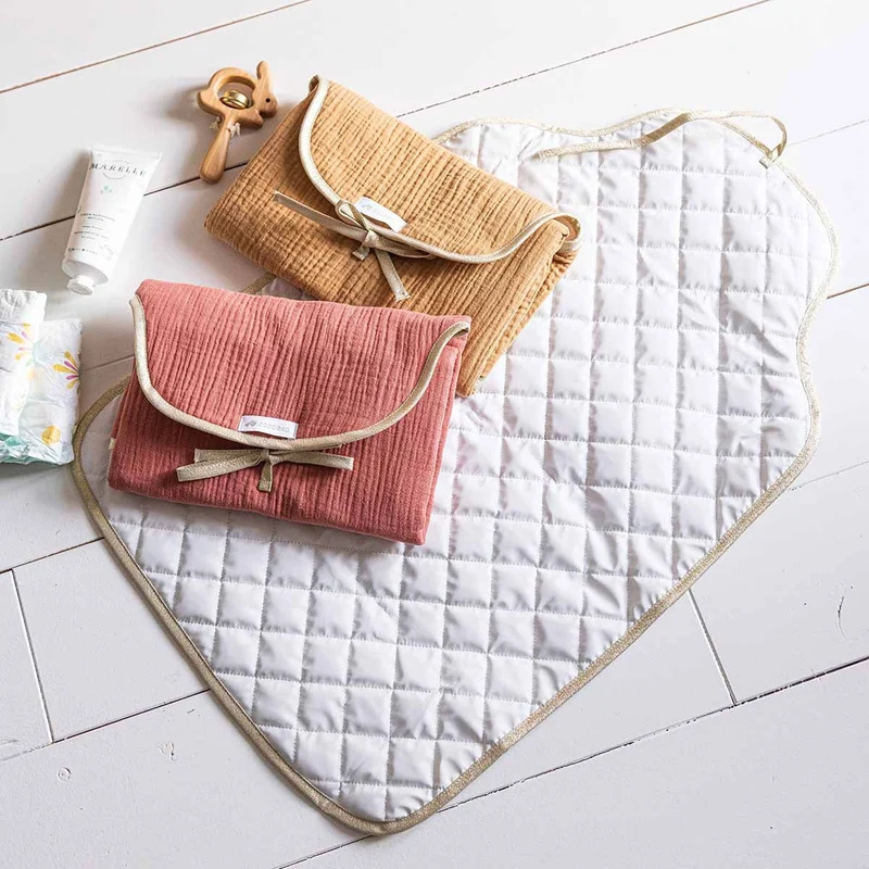 Tapis à langer imperméable CAMEL