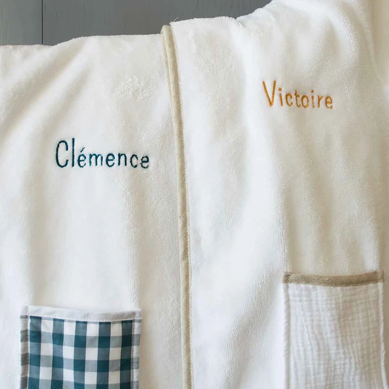 Peignoir enfant personnalisé BLANC & VICHY