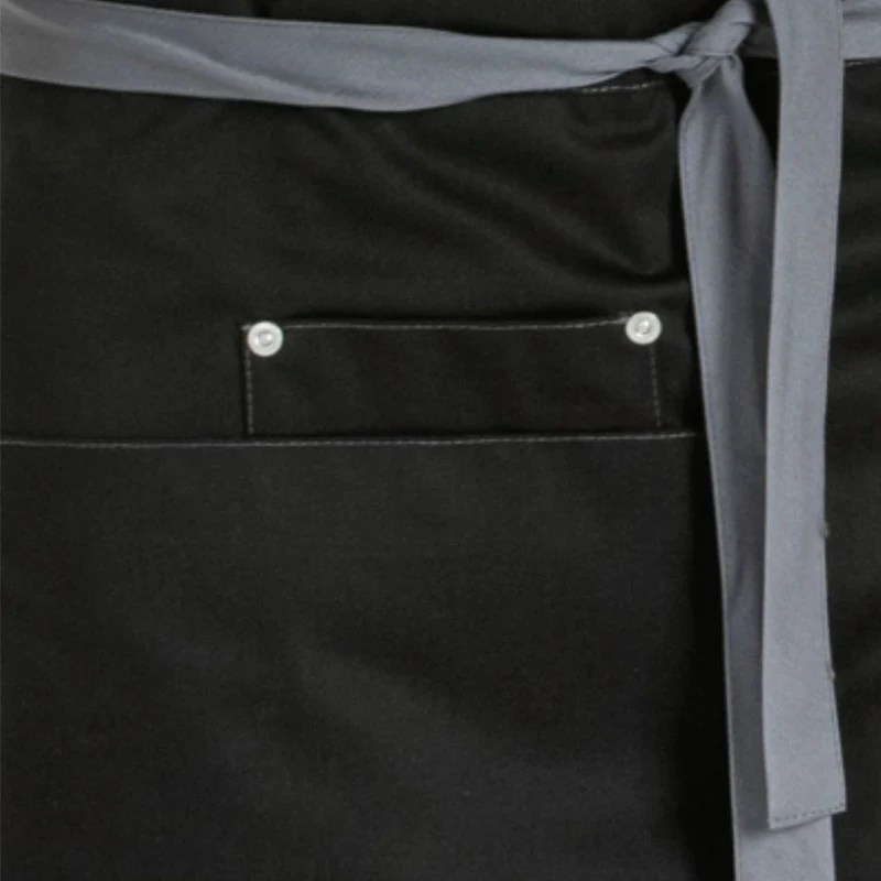 Delantal Corto Negro Bolsillos