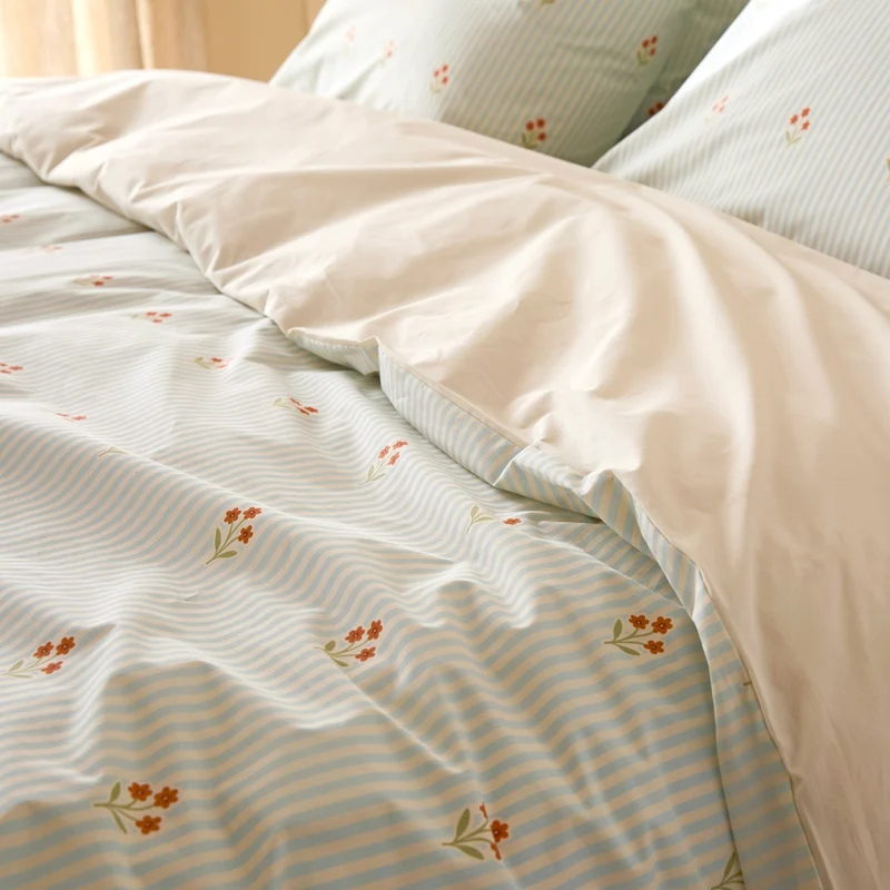 La housse de couette collection nuit fleurie