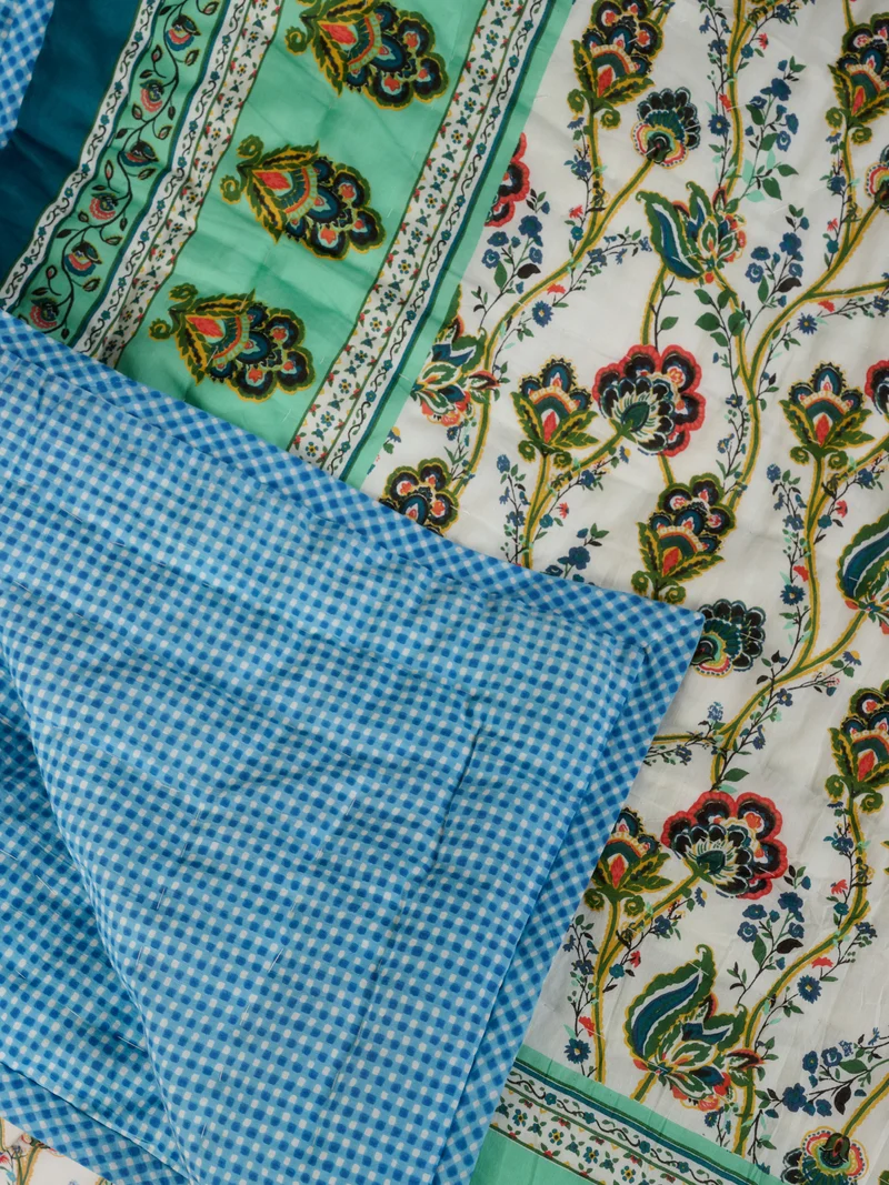 Plaid matelassé réversible sarong