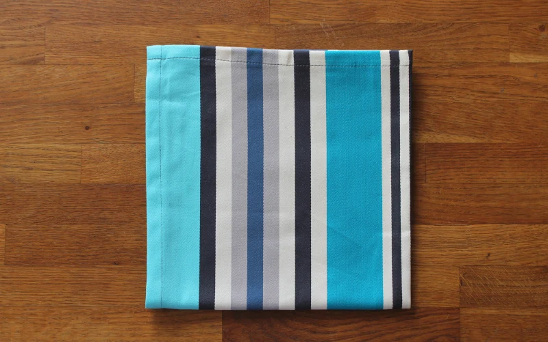 SERVIETTE "MILADY"