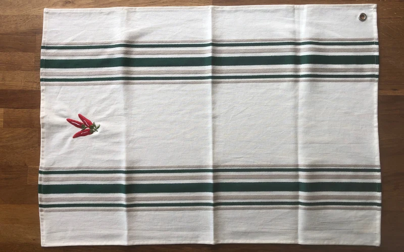 TORCHON "PAYS BASQUE" - Rayure verte - Broderie Piment